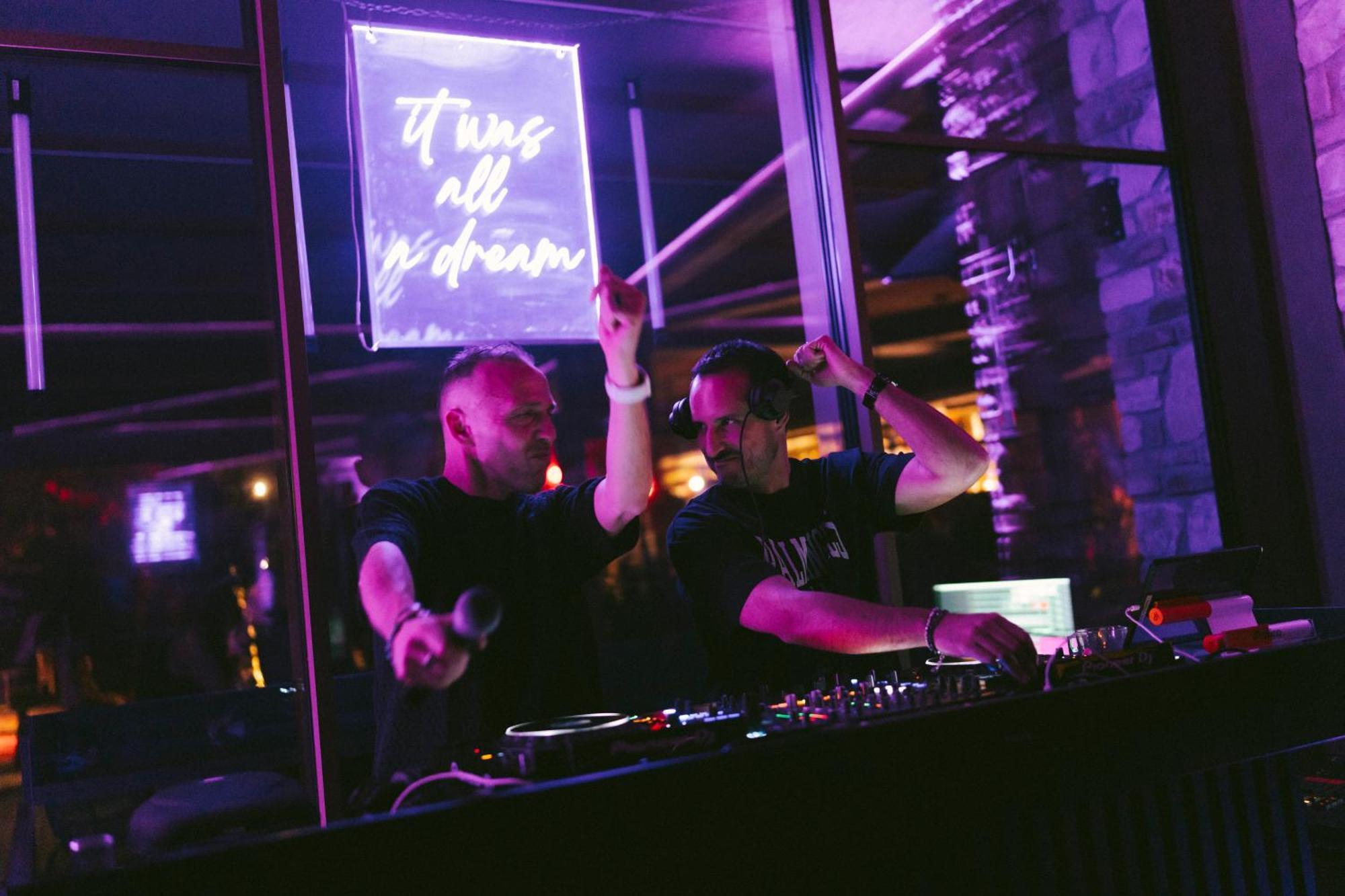 Casacon Music Hotel
